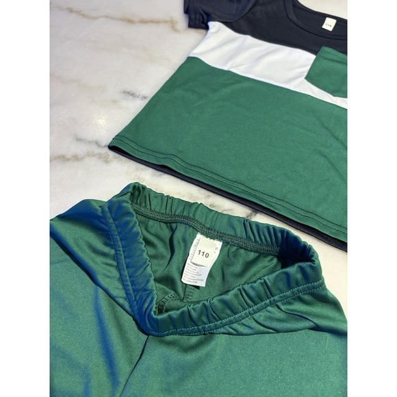 BrandNew two-piece outfit toddle boy green black an white color block shorts set - Picture 10 of 14